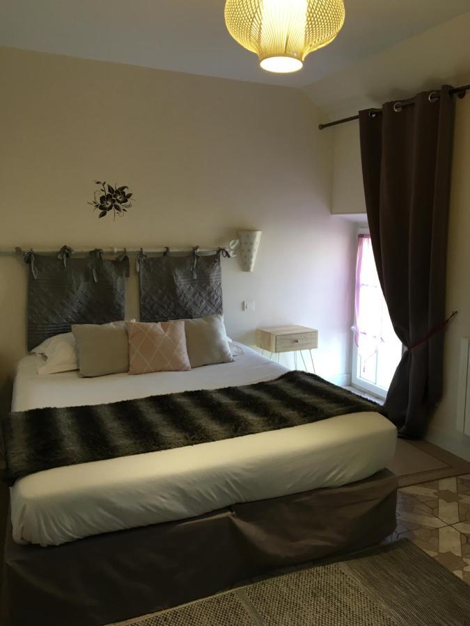 Domaine de Moresville B&B Flacey  Extérieur photo