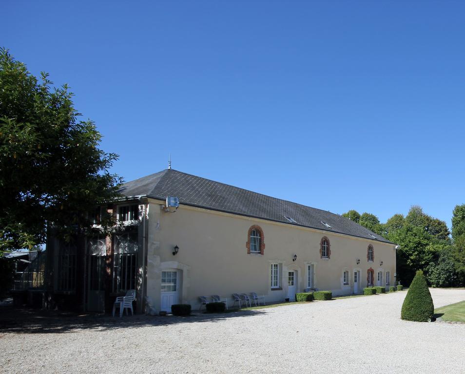 Domaine de Moresville B&B Flacey  Extérieur photo